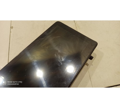 Информационный дисплей (монитор)