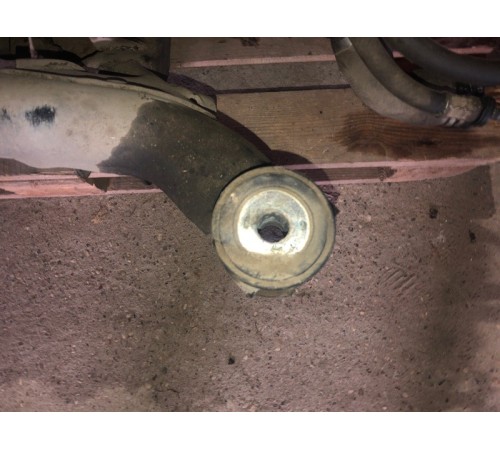 Балка подмоторная