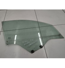 Стекло двери переднее правое