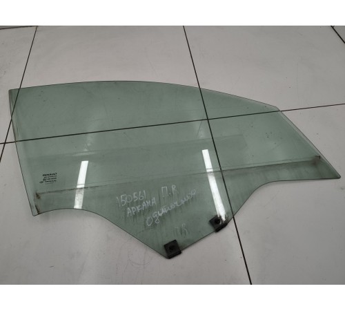 Стекло двери переднее правое