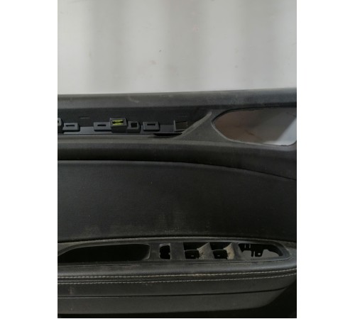 Обшивка передняя левая