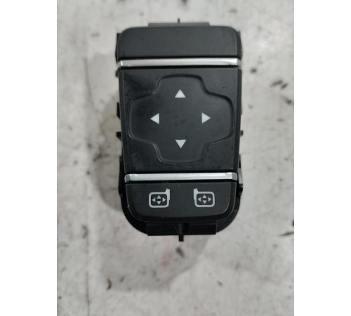 Блок управления зеркалами (передний левый)