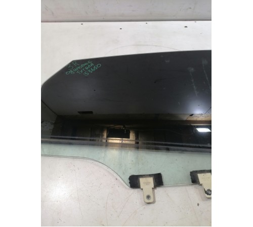 Стекло двери заднее правое