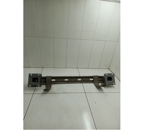 Усилитель заднего бампера