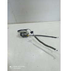 Замок двери (передний правый)