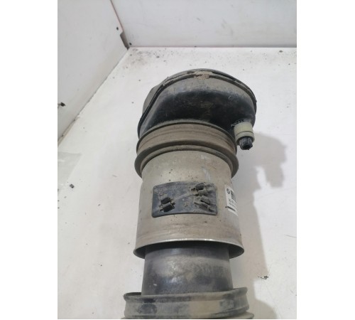 Амортизатор подвески передний правый в сборе