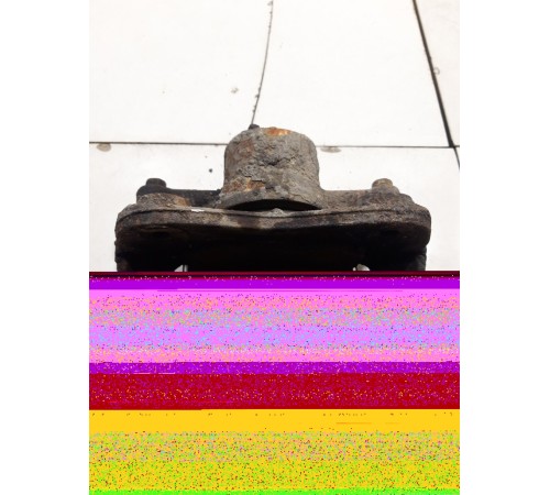 Суппорт(передний правый)