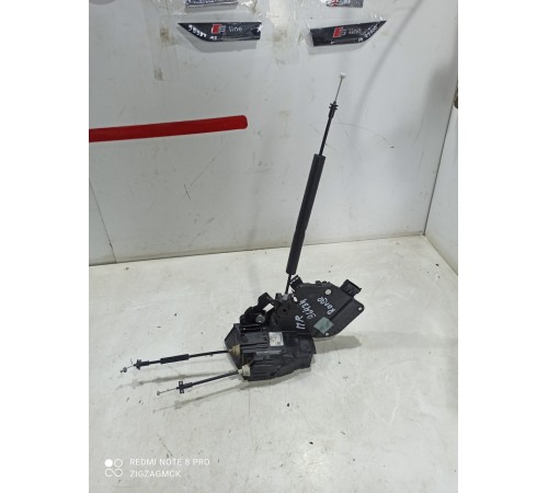 Замок двери (передний правый)