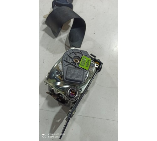 Ремень безопасности (передний правый)