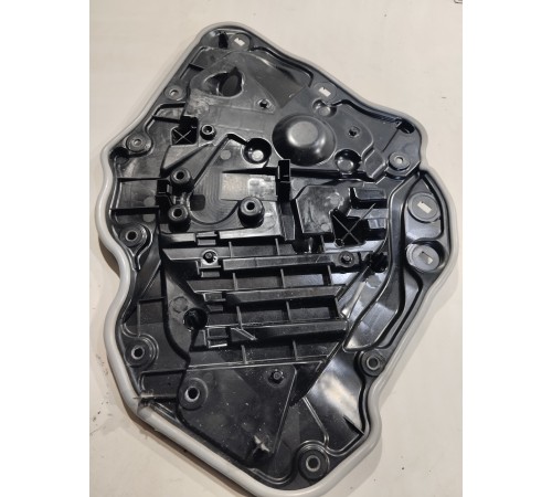 Обшивка двери (задняя правая)