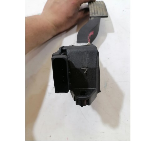 Педаль газа