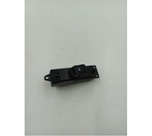 Кнопка стеклоподъемника задняя левая