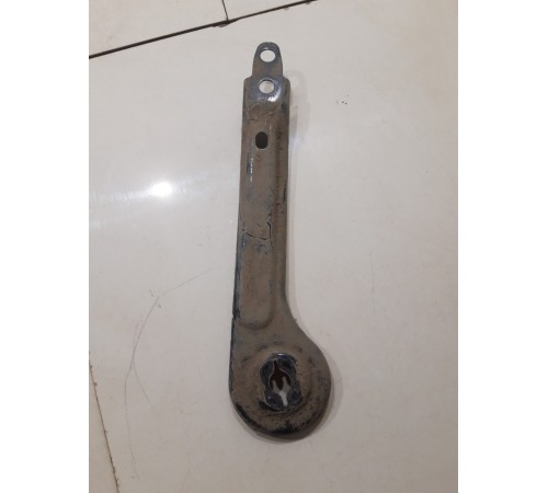 Рычаг подвески(задний правый)