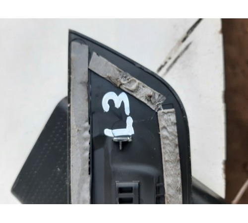 Накладка порога (задняя левая)