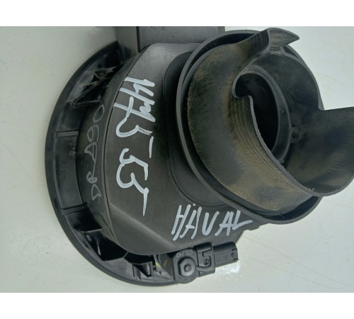 Лючок топливного бака