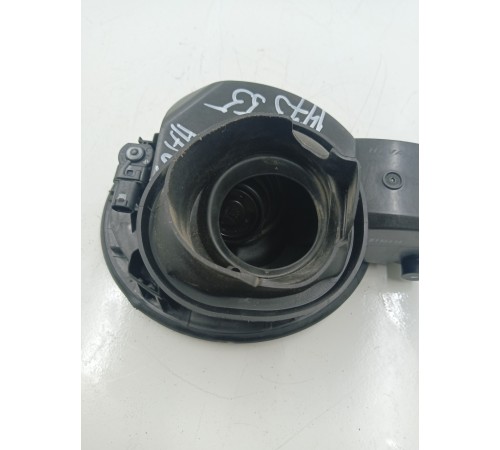 Лючок топливного бака