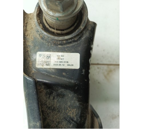 Рычаг задний левый нижний