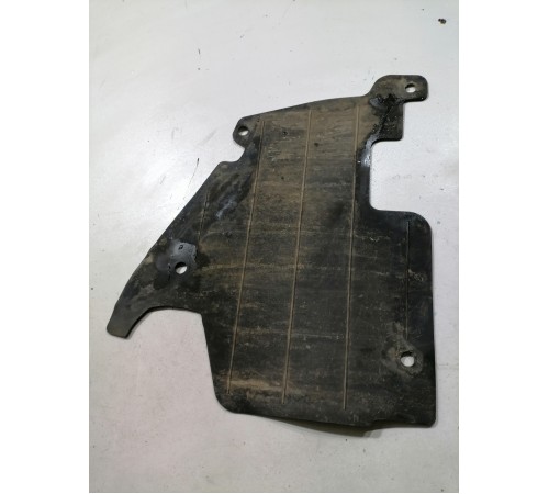 Пыльник двигателя левый