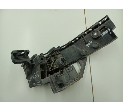 Кронштейн заднего бампера левый