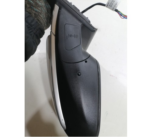 Зеркало боковое правое