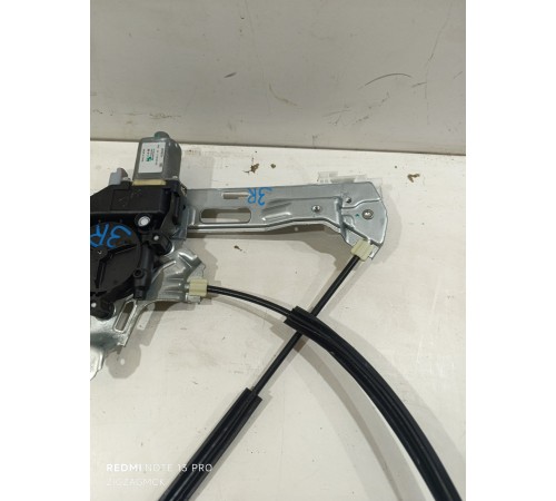 Стеклоподъемник задней правой сдвижной двери
