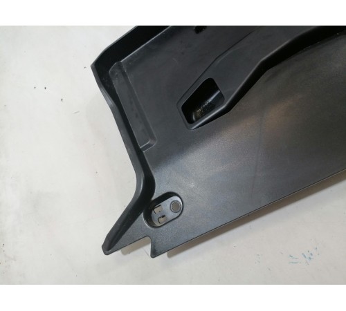 Накладка торпедо правая нижняя