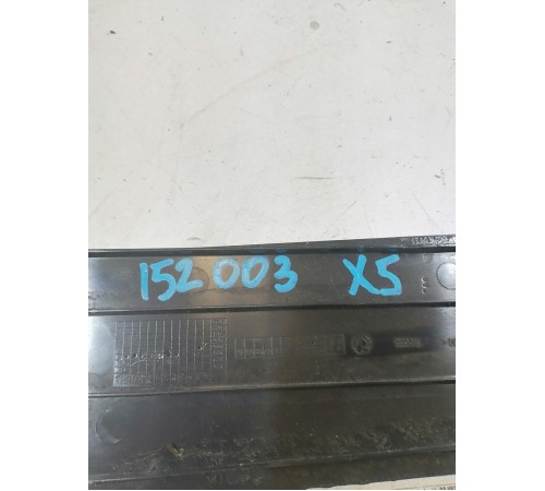 Накладка торпедо правая нижняя