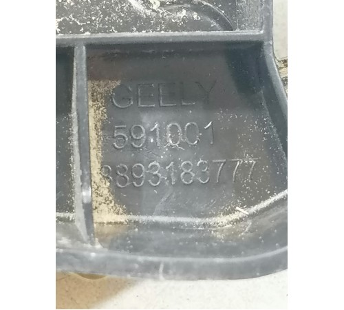 Кронштейн переднего бампера левый