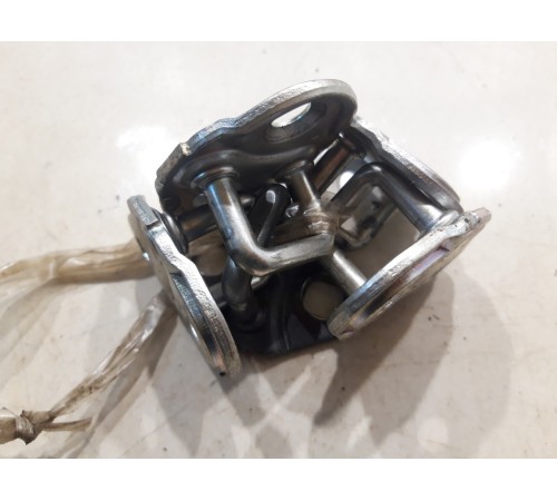 Комплект петель ответной части замка двери