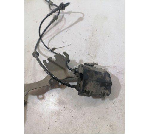 Датчик ABS задний правый