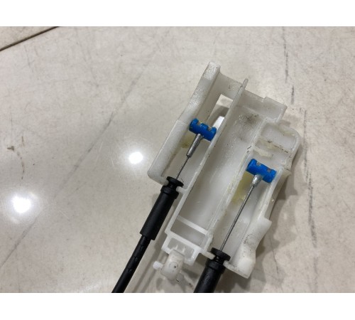 Замок двери (передний правый)