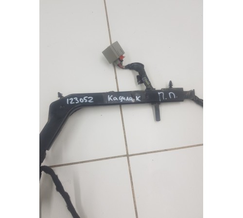 Электропроводка двери передняя правая