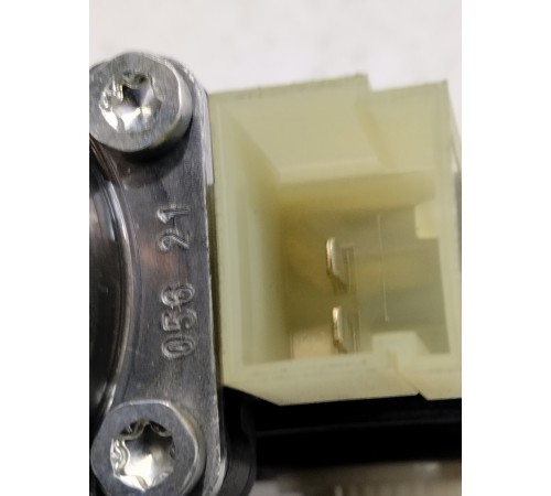 Моторчик стеклоподъемника (передний левый)