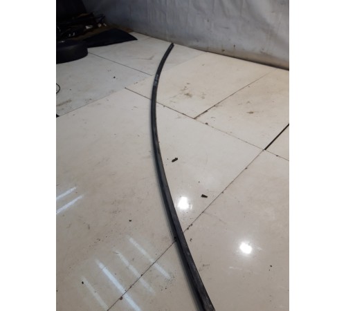 уплотнитель стекла(лобового)