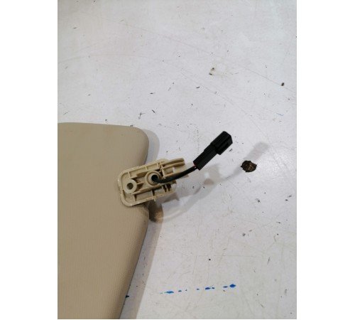 Козырек солнцезащитный правый