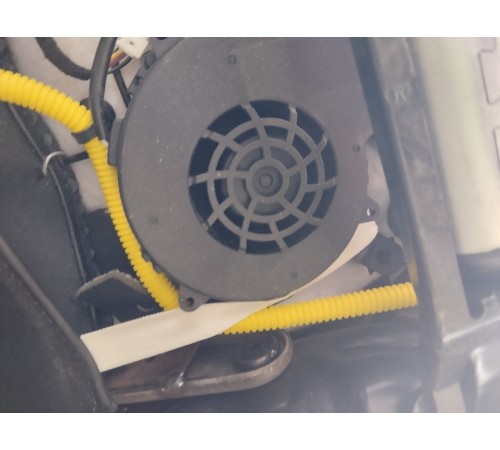 Сиденье переднее левое