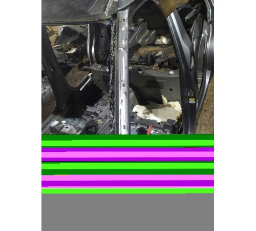 Передня левая стойка кузова крыши