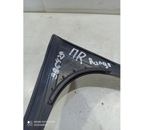 Уплотнитель стекла двери (передний правый)