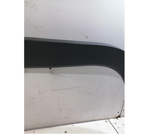 Обшивка крышки багажника верхняя