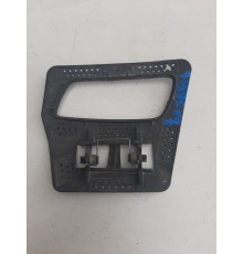 Крышка омывателя фар (правая)