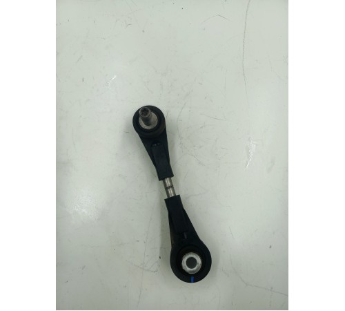 Стойка стабилизатора задняя