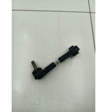 Стойка стабилизатора задняя