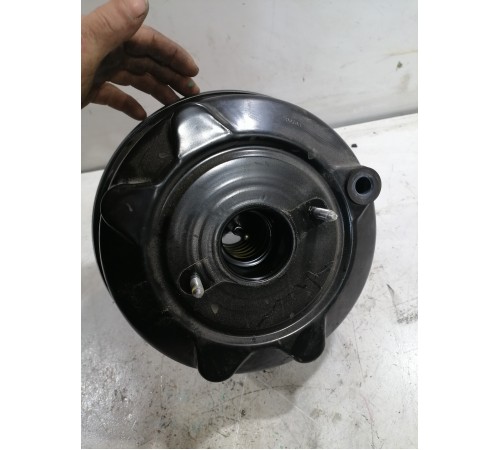 Усилитель тормозов вакуумный