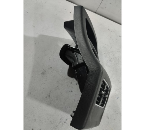 Накладка центральной консоли задняя