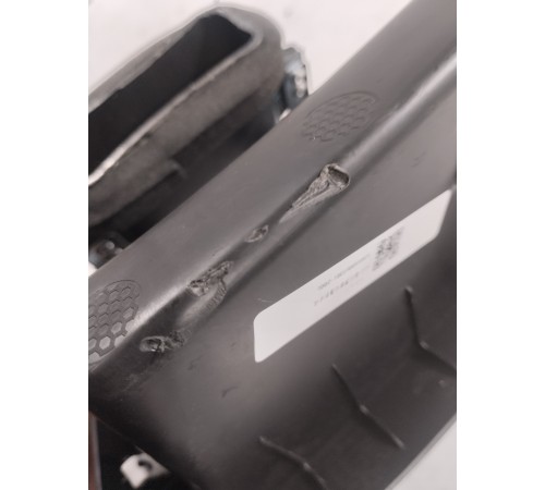 Накладка центральной консоли задняя