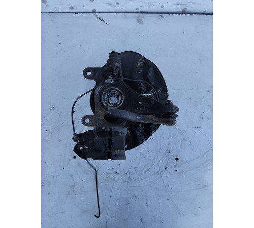 Кулак поворотный(передний левый)