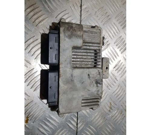 Блок управления двигателем