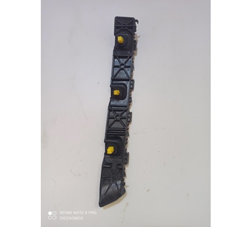 Кронштейн заднего бампера правый