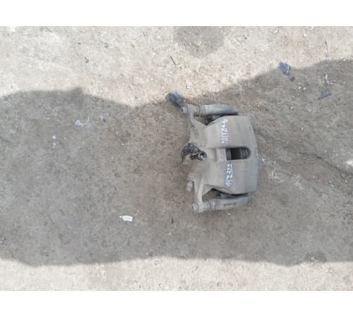 Суппорт передний правый