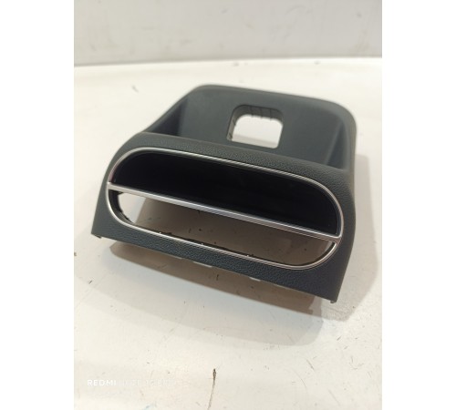 Накладка центральной консоли задняя